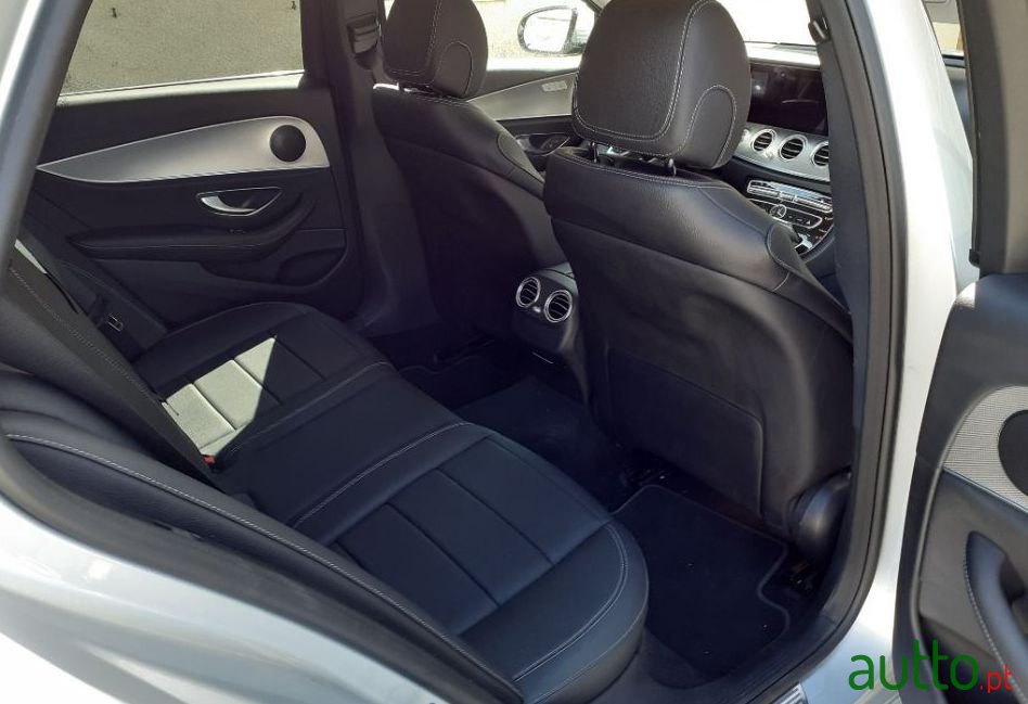 2017' Mercedes-Benz E-220 Ver-D-Amg photo #1