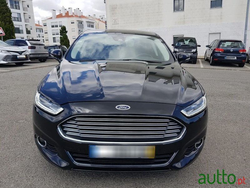 2019' Ford Mondeo Sw photo #2
