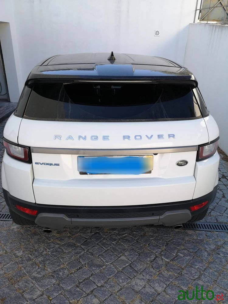 2017' Land Rover Range Rover Evoque photo #3