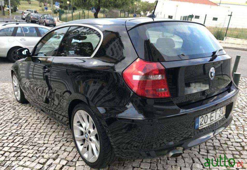 2007' BMW 118 D photo #1