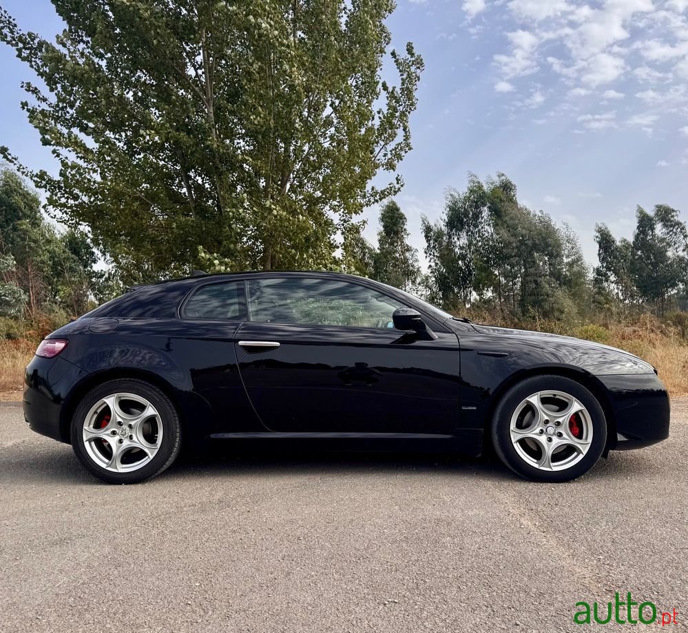 2006' Alfa Romeo Brera 2.2 Jts photo #2