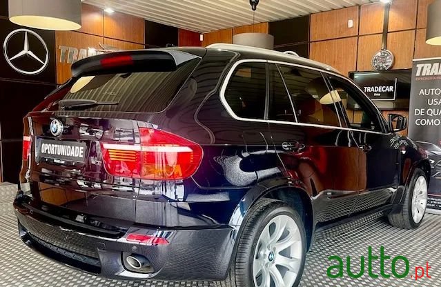 2009' BMW Série X 30 D Xdrive photo #3