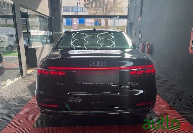 2019' Audi A8 photo #5