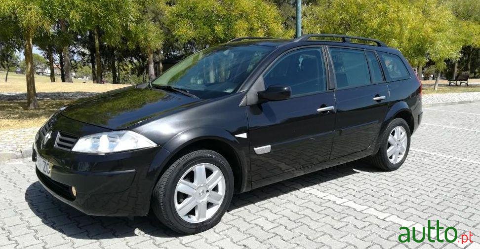 2005' Renault Megane-Break 1.5 Dci Dynamique photo #1