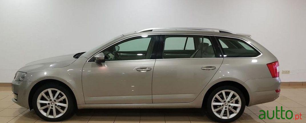 2014' Skoda Octavia 1.6 Tdi De 105Cv. photo #4
