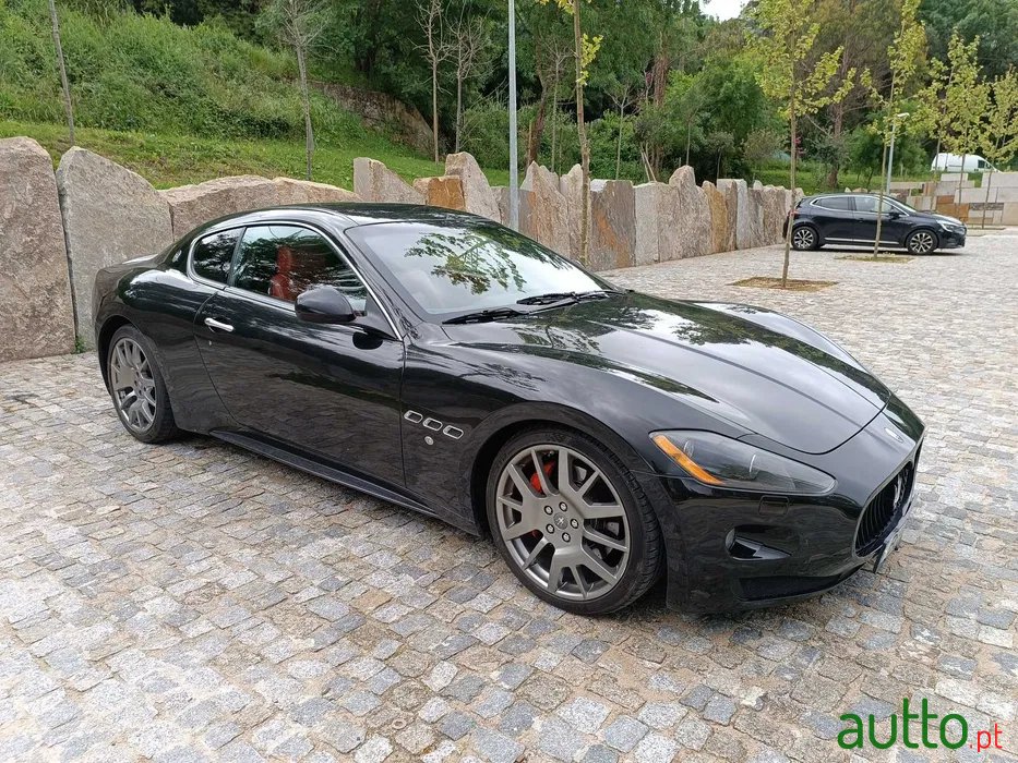 2009' Maserati GranTurismo photo #7