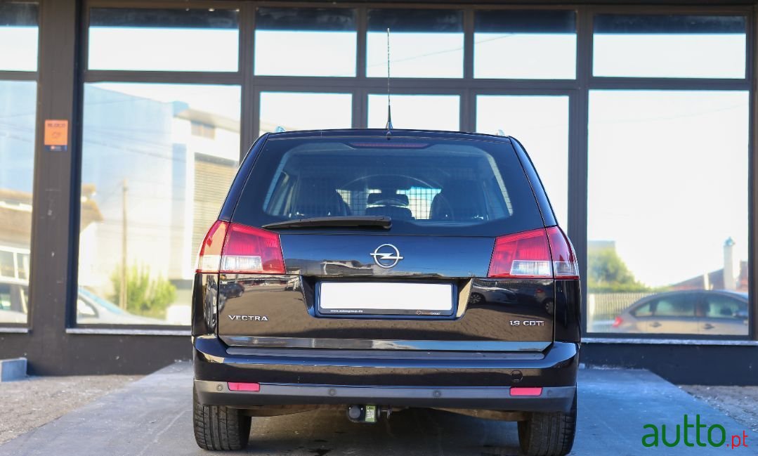 2004' Opel Vectra Caravan photo #5