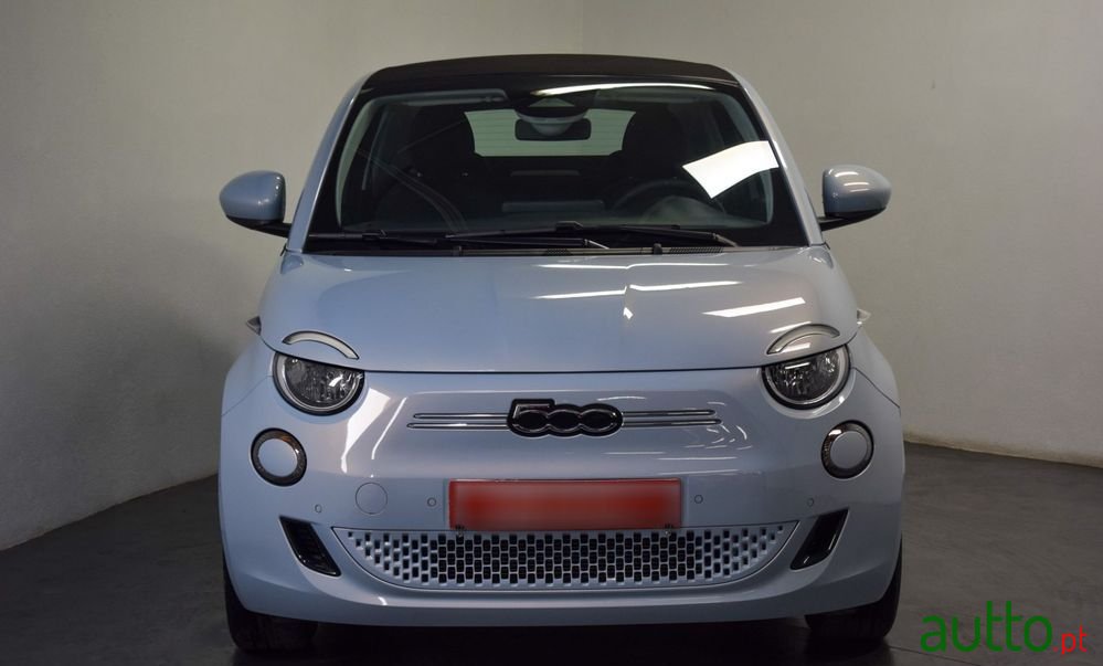 2023' Fiat 500E C Standard photo #2
