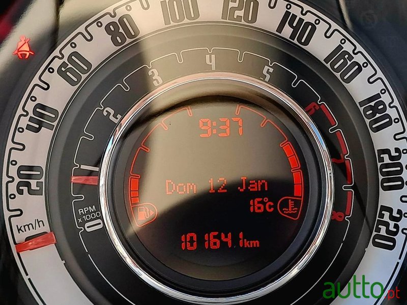 2014' Fiat 500 photo #2