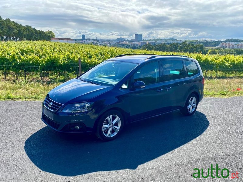 2017' SEAT Alhambra photo #1