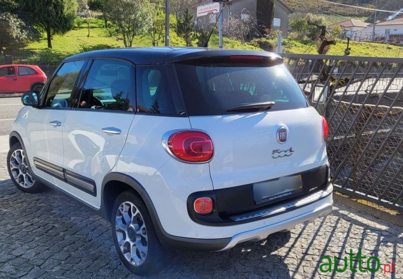 2013' Fiat 500L photo #3