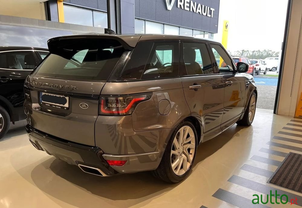 2018' Land Rover Range Rover Sport photo #2