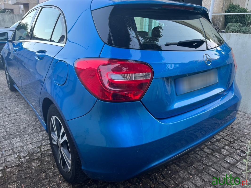 2014' Mercedes-Benz A-180 photo #3