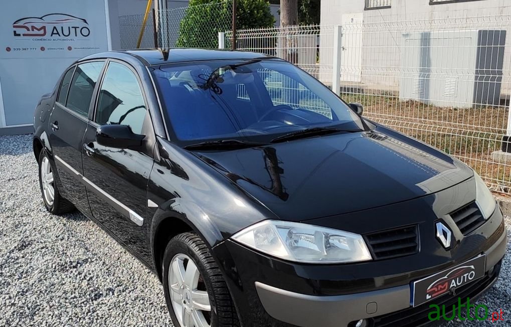 2003' Renault Megane photo #1