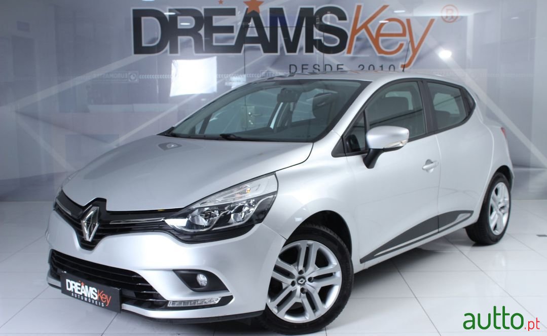 2018' Renault Clio photo #1