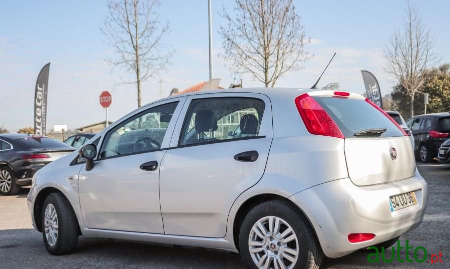 2018' Fiat Punto photo #3