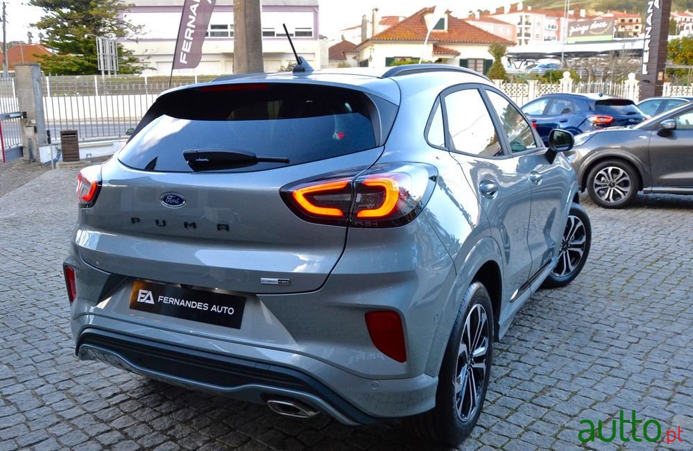 2021' Ford Puma photo #2