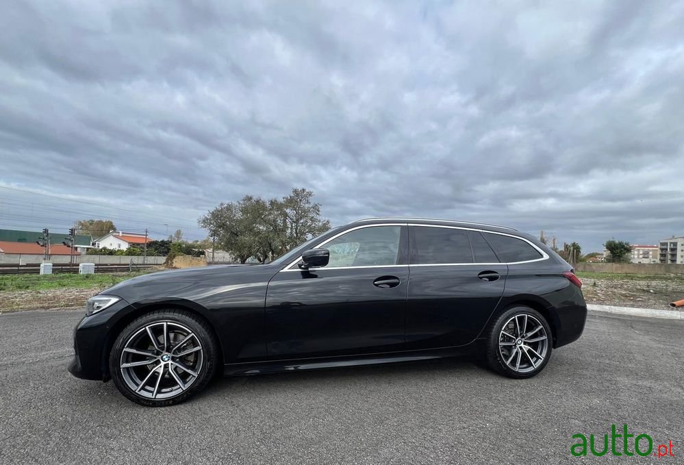 2020' BMW Série 3 photo #4
