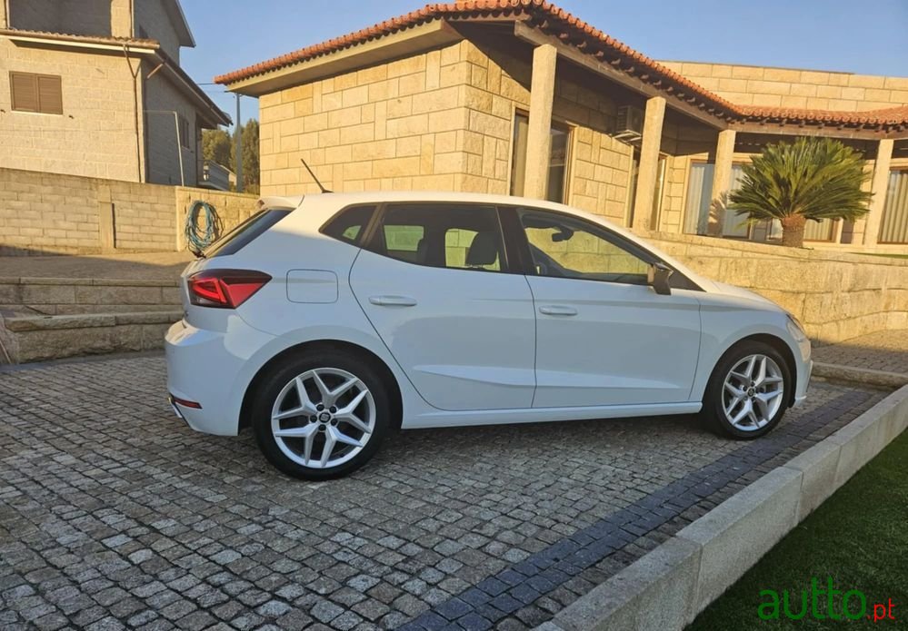 2021' SEAT Ibiza 1.0 Tsi Fr photo #6