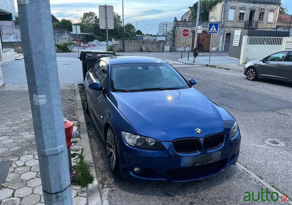 2008' BMW 335 D Auto photo #1