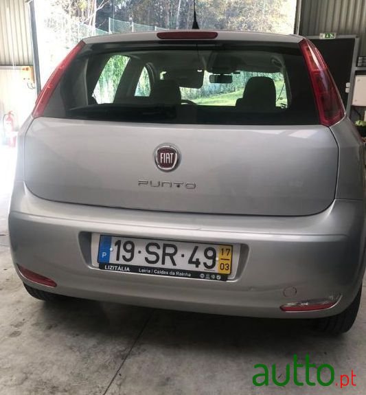 2017' Fiat Punto photo #2