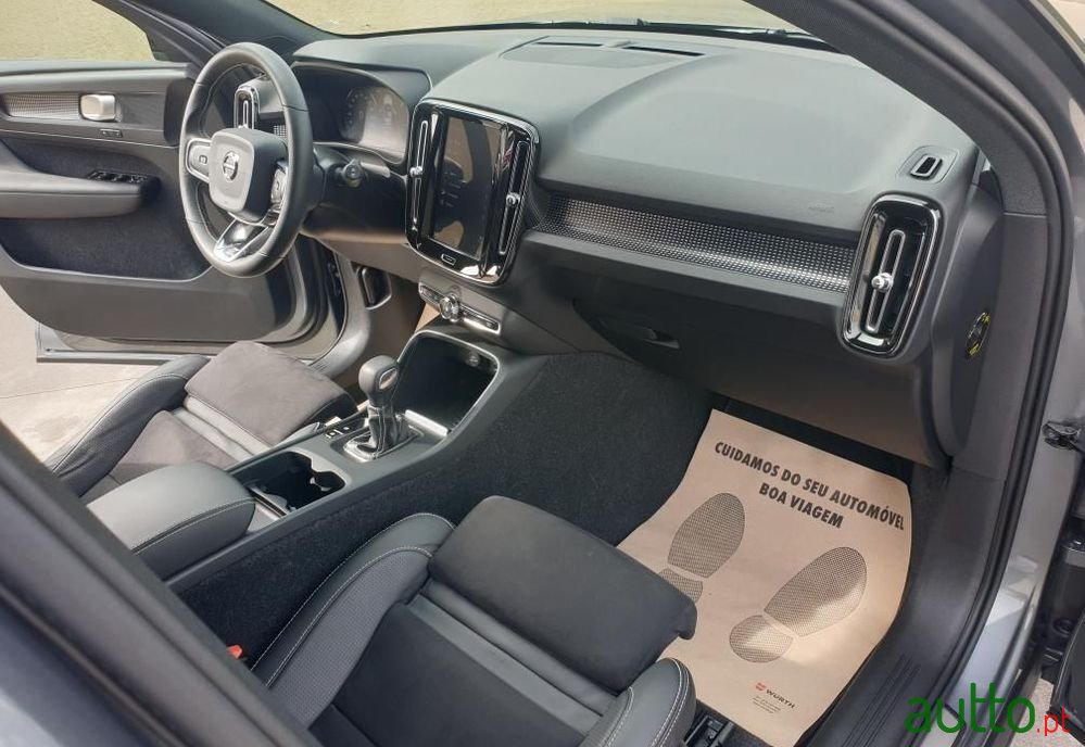 2018' Volvo Xc 40 photo #6