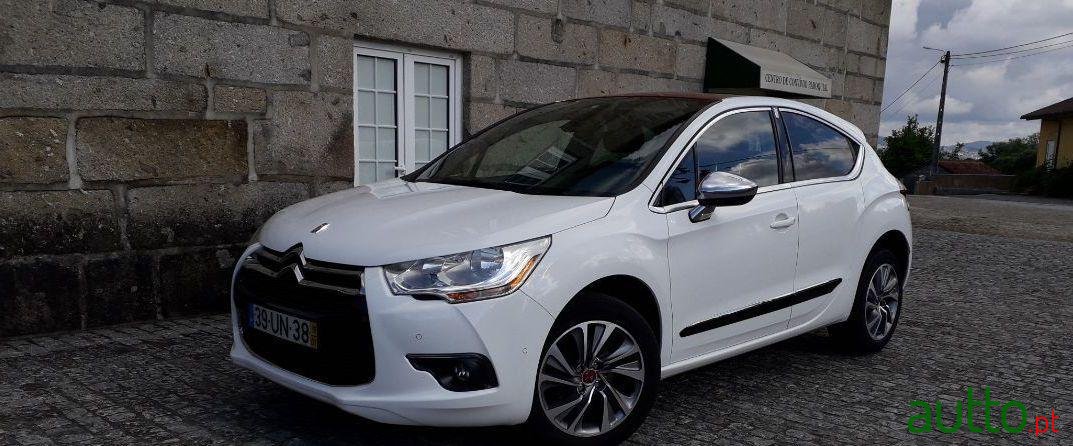 2015' DS Automobiles Ds4 Sport Chic photo #3