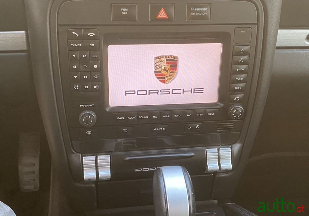2007' Porsche Cayenne Tiptronic photo #4
