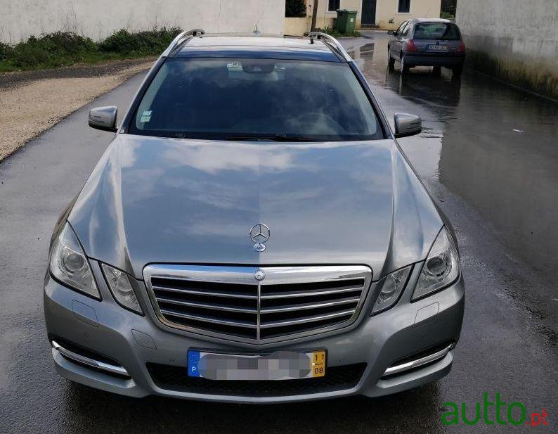 2011' Mercedes-Benz E-250 Avantgard photo #1