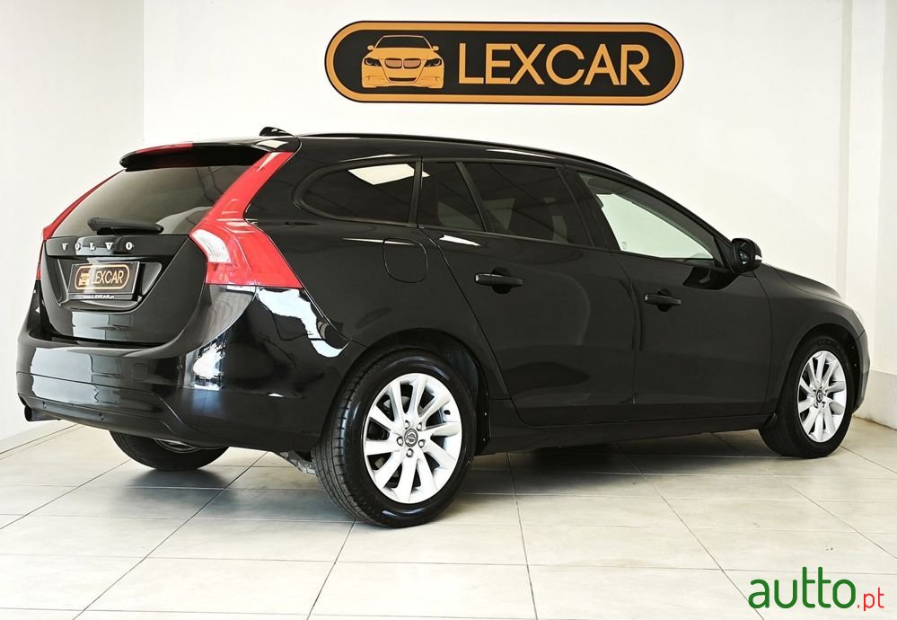 2014' Volvo V60 photo #2