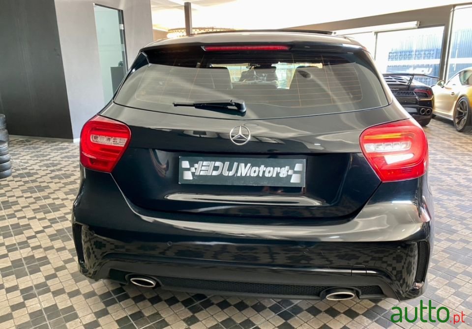 2015' Mercedes-Benz A-200 photo #6