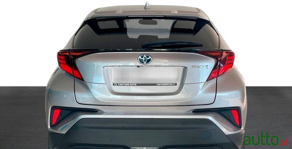 2022' Toyota C-HR photo #4