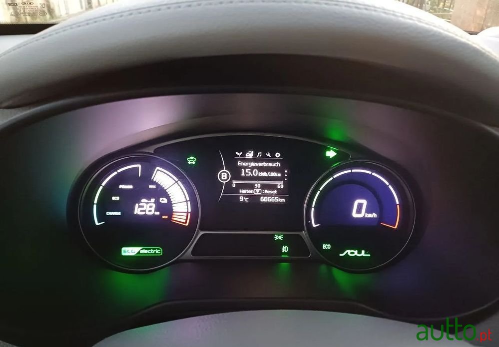 2017' Kia E-Soul Ev photo #3