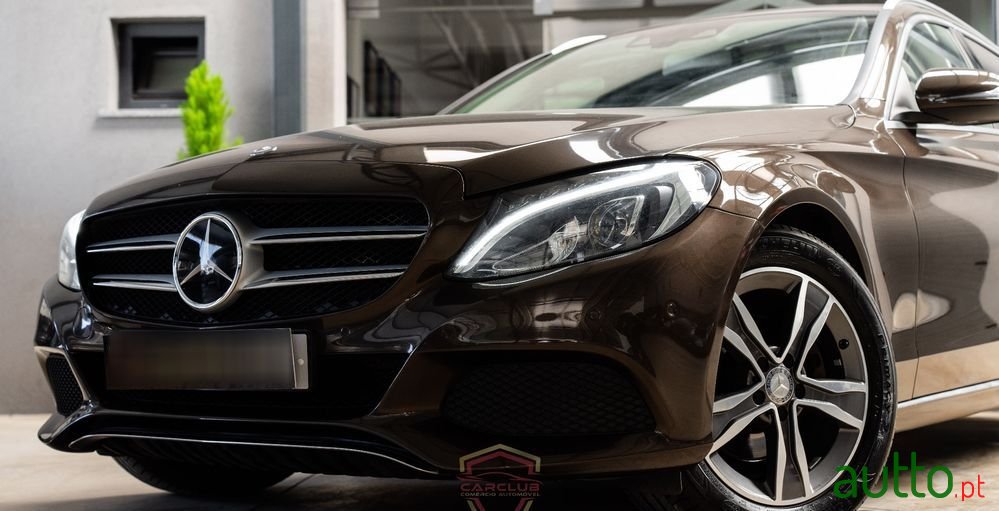 2015' Mercedes-Benz C 220 photo #2