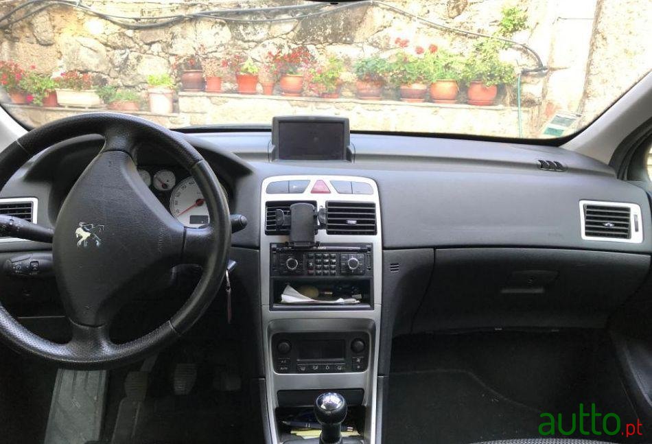 2007' Peugeot 307 Sw photo #2