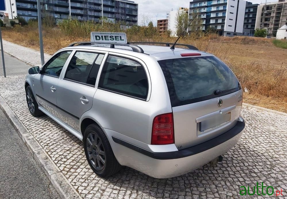 2001' Skoda Octavia Break photo #5