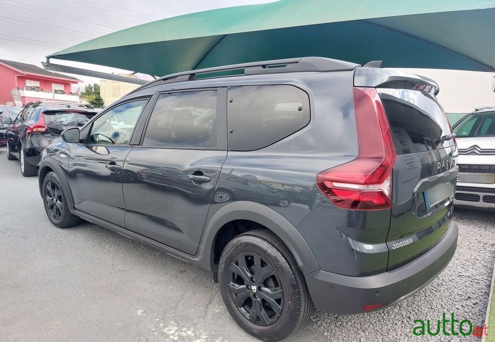 2022' Dacia Jogger photo #6