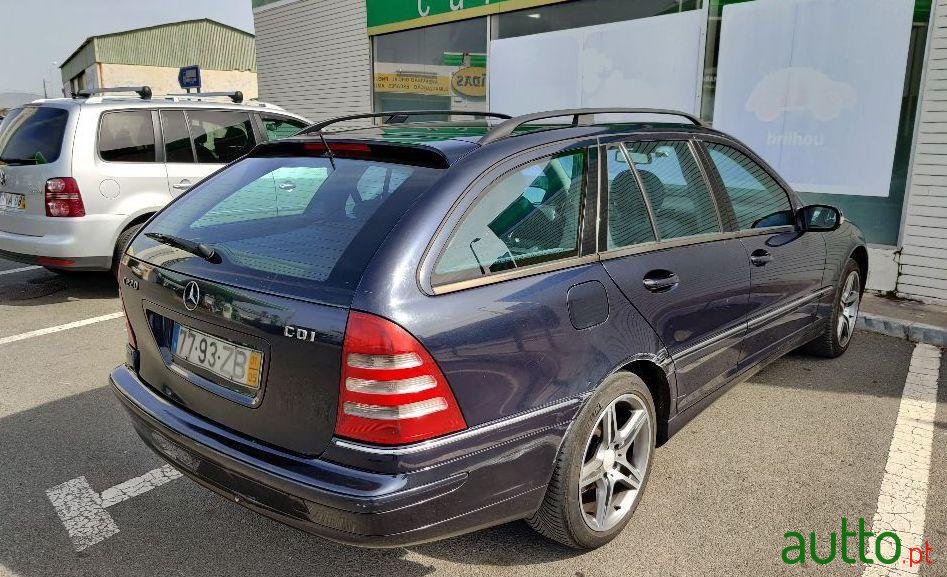 2001' Mercedes-Benz C-220 Cdi Avantgarde photo #3