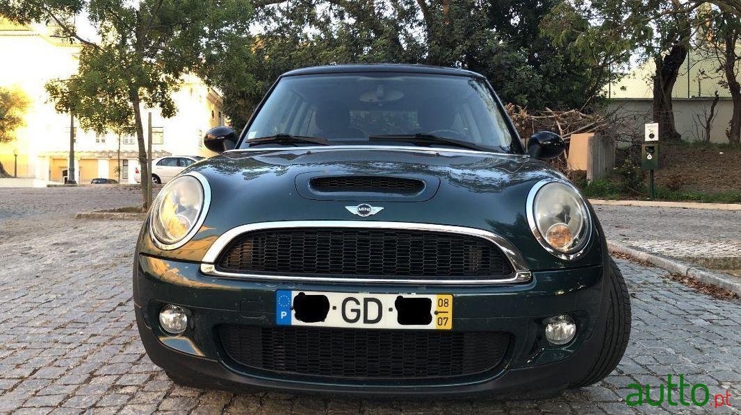 2008' MINI Cooper Ver-S photo #2