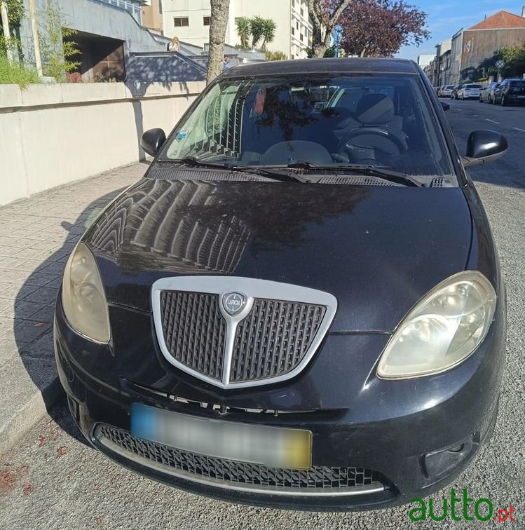 2009' Lancia Ypsilon 1.2 8V photo #1