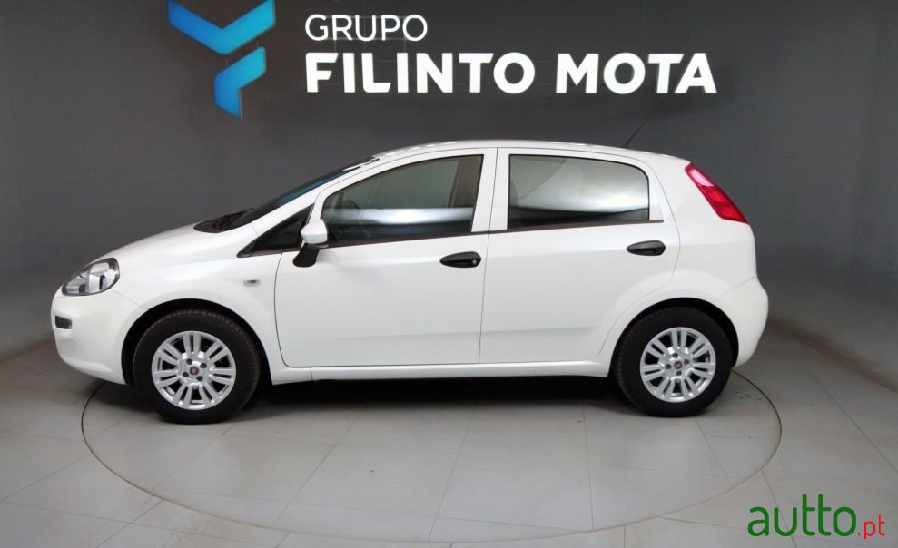 2018' Fiat Punto photo #4