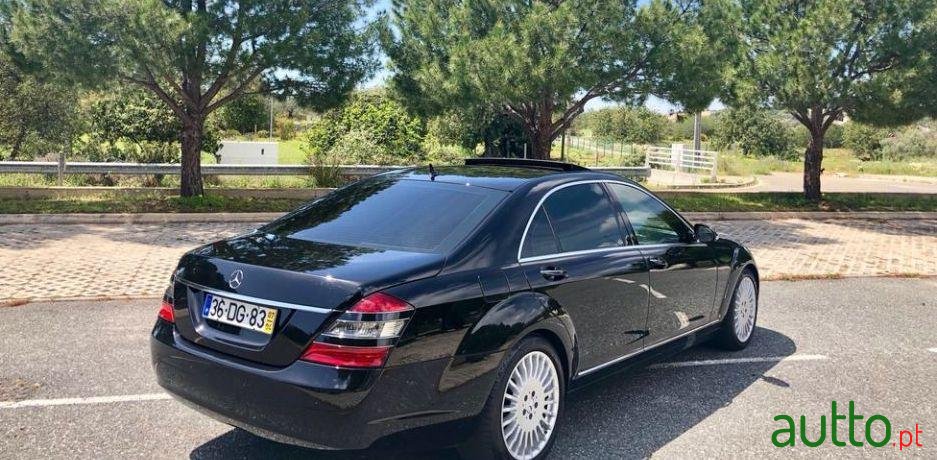 2007' Mercedes-Benz S-320 Longo photo #3