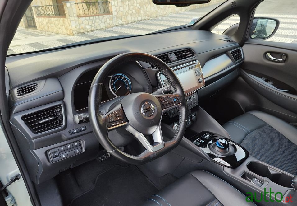 2018' Nissan Leaf photo #5