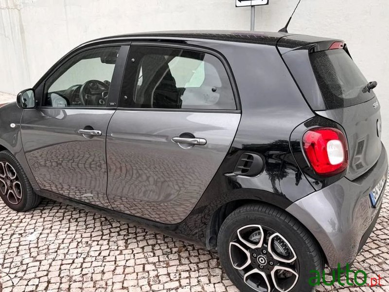 2015' Smart Forfour 0.9 Prime 90 photo #3