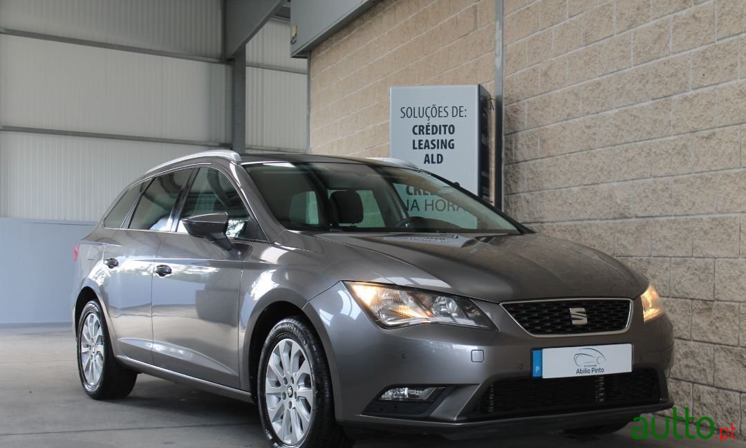 2015' SEAT Leon St photo #5