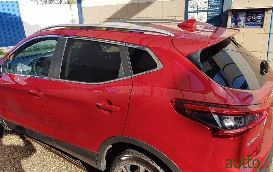 2017' Nissan Qashqai N-Connecta1500 photo #2