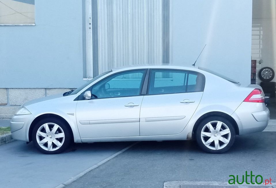 2006' Renault Megane Confort photo #2