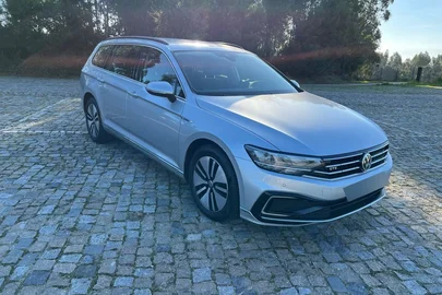 2020' Volkswagen Passat Variant