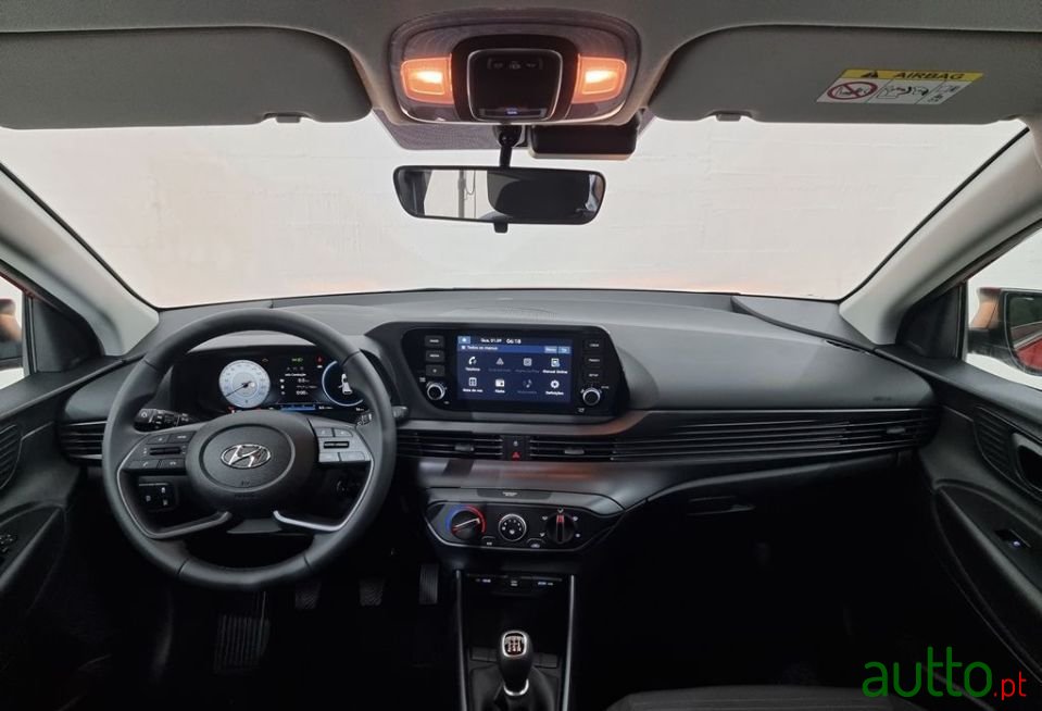 2023' Hyundai i20 photo #3