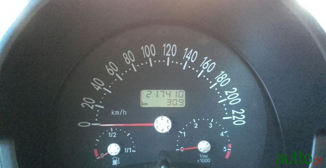 1999' Volkswagen New Beetle photo #3